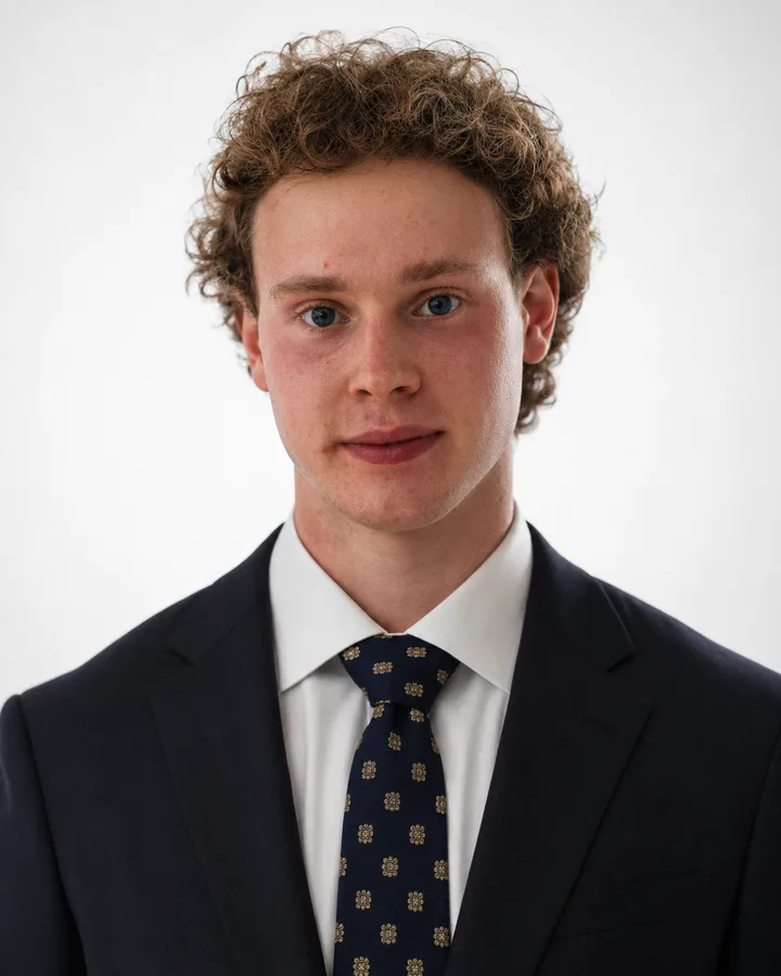 Alex Belanger headshot