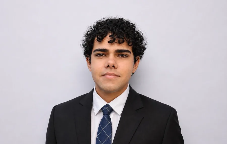 Karanvir Singh headshot